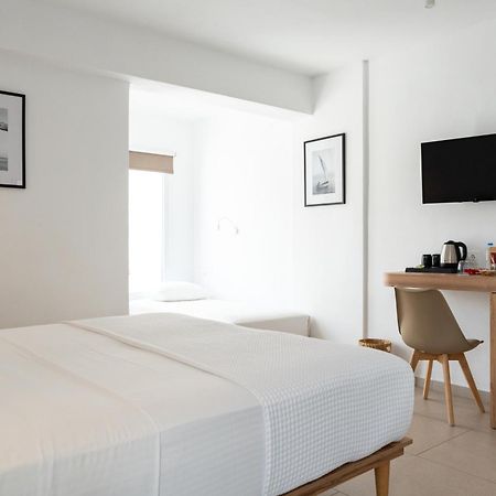 Sea Breeze Hotel (Adults Only) Херсонисос Екстериор снимка