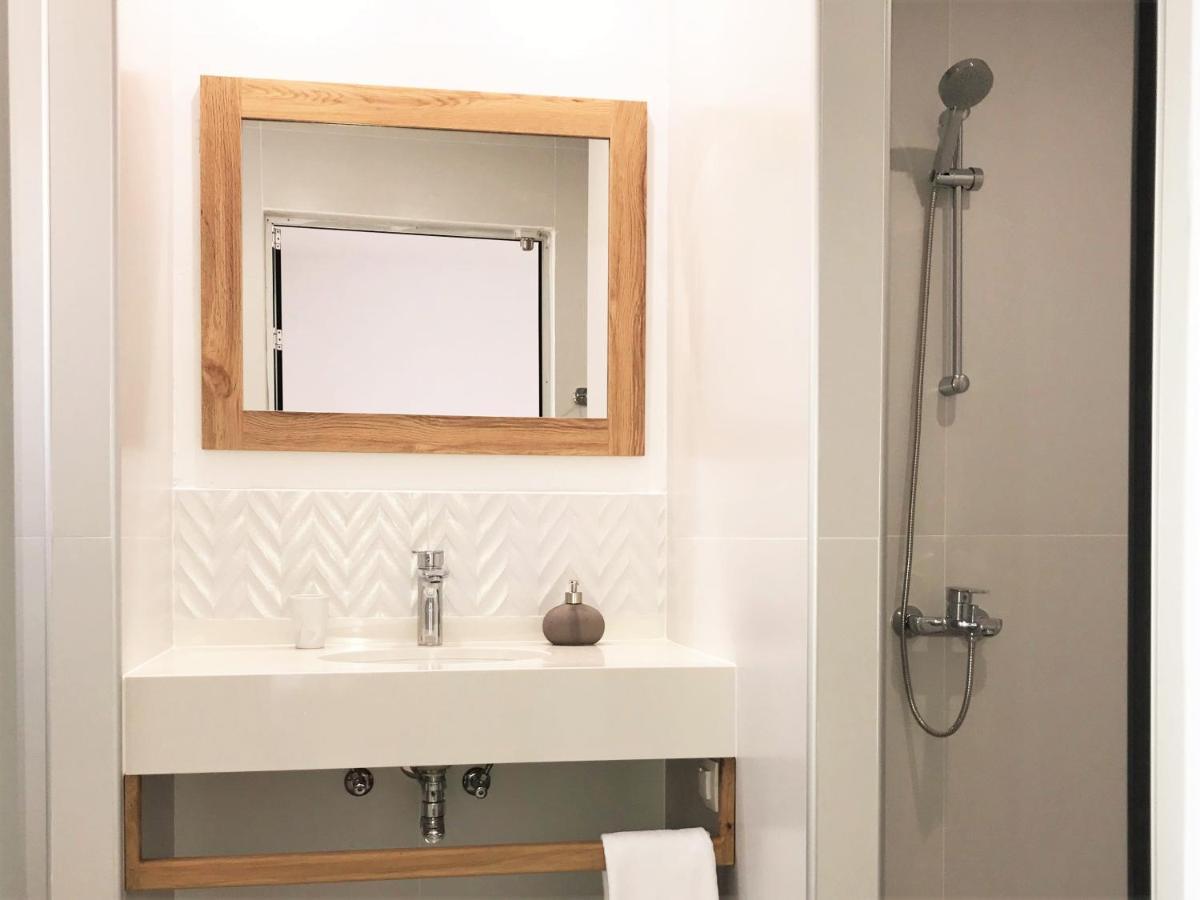 Sea Breeze Hotel (Adults Only) Херсонисос Екстериор снимка