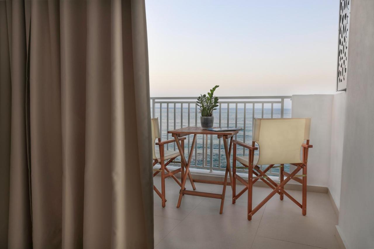 Sea Breeze Hotel (Adults Only) Херсонисос Екстериор снимка