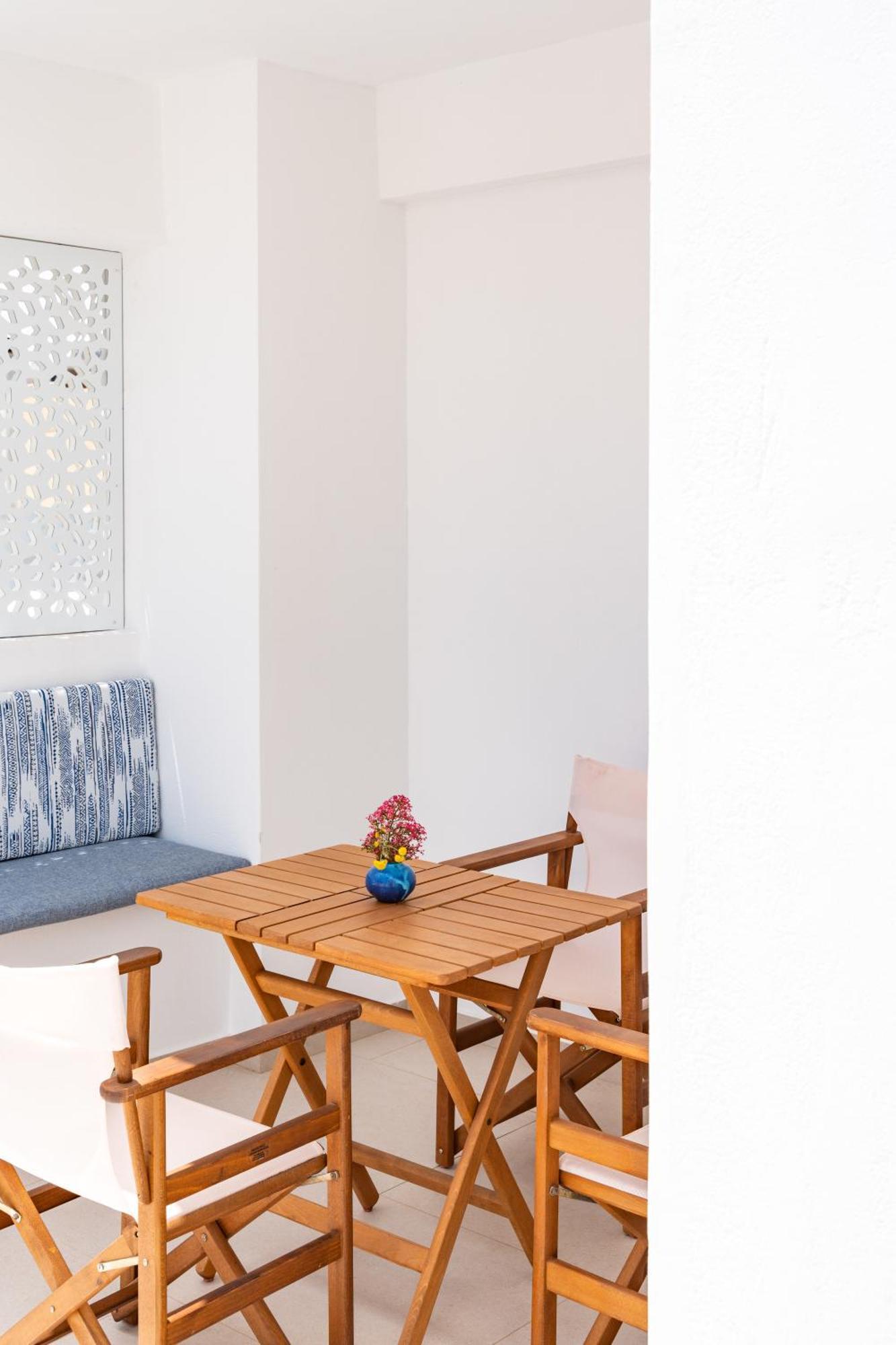 Sea Breeze Hotel (Adults Only) Херсонисос Екстериор снимка